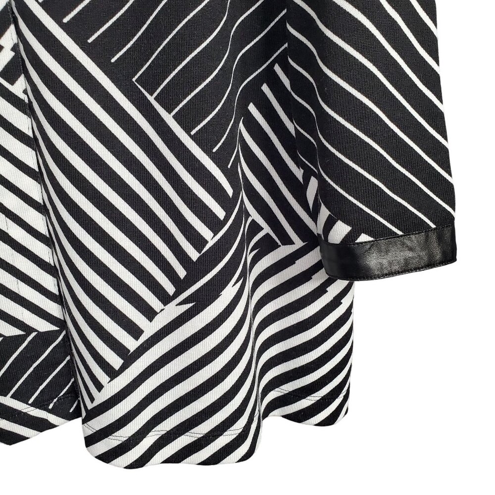 Chicos Easywear 3 Sz XL Cardigan Light Knit Single Button V-neck Art Deco Stripe - Picture 10 of 12